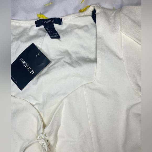 Forever 21 longs leave knit top - Picture 2 of 3